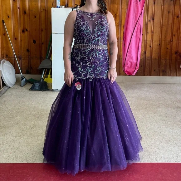 Tiffany Eggplant dress - Picture 9 of 9